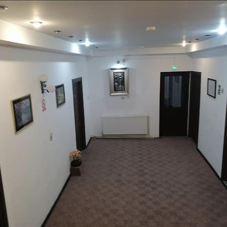 Pensiunea Millenium Sibiu With Parking - Motorcycle Friendly Travel Routes 외부 사진