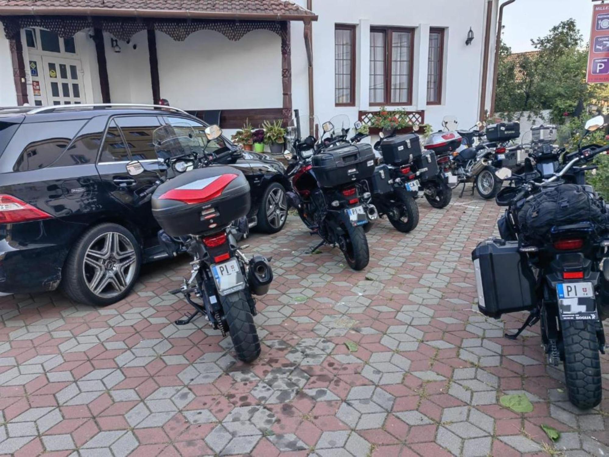 Pensiunea Millenium Sibiu With Parking - Motorcycle Friendly Travel Routes 외부 사진